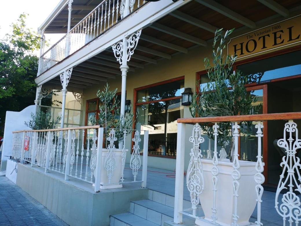 The Vic 1906 Self Catering Units Apartment Монтегю Екстериор снимка