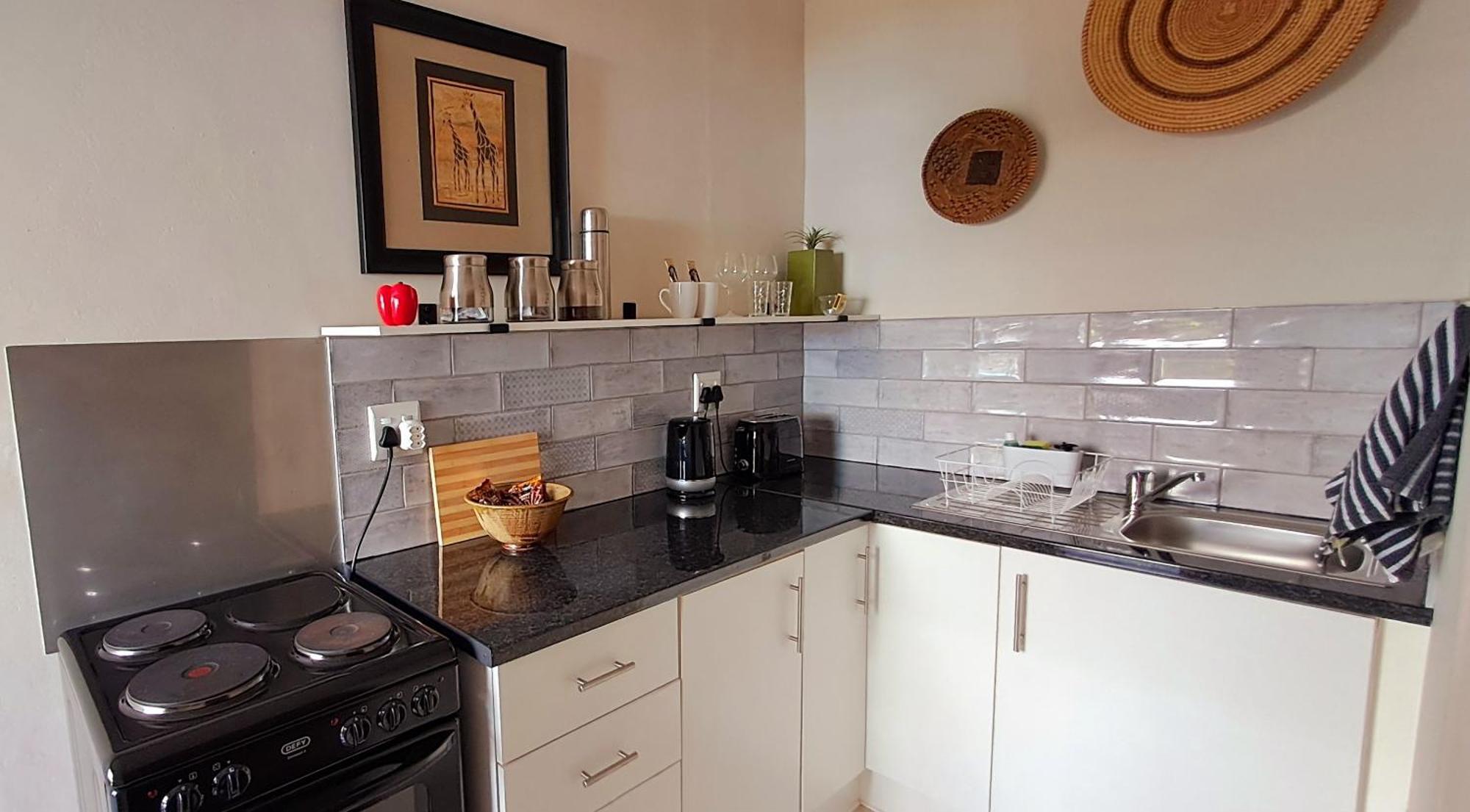 The Vic 1906 Self Catering Units Apartment Монтегю Екстериор снимка